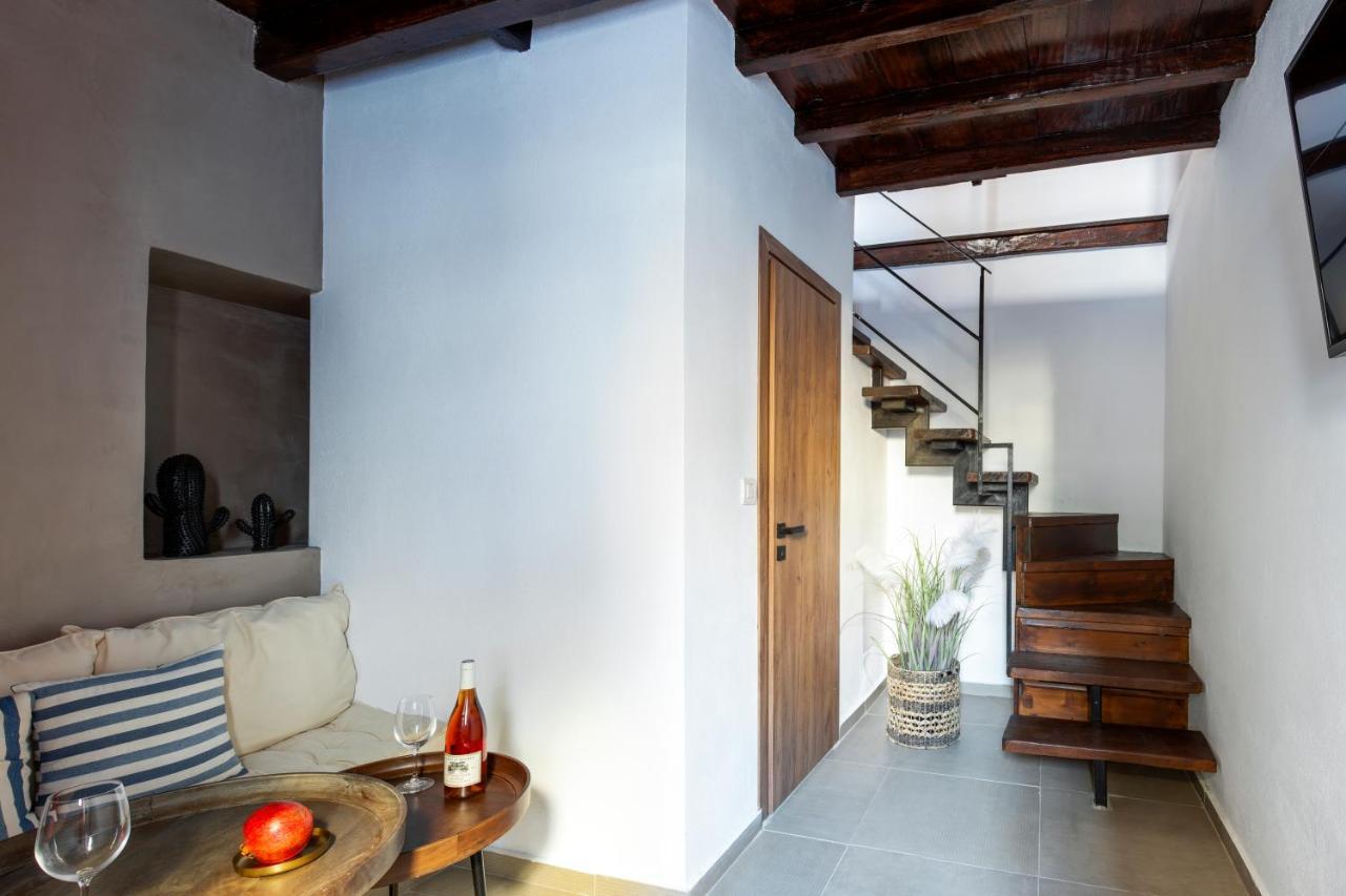 Rhodes City Blue Jasmine Suites מראה חיצוני תמונה